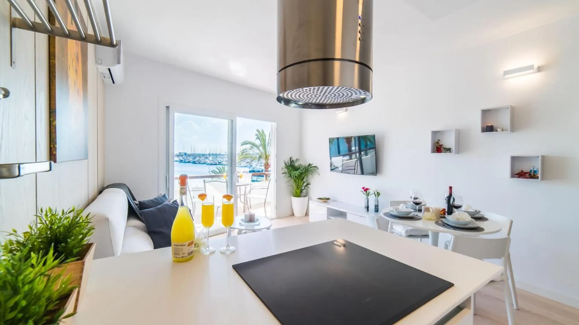 אלקודיה Fantastic Apartment With Sea View 0*,  ספרד