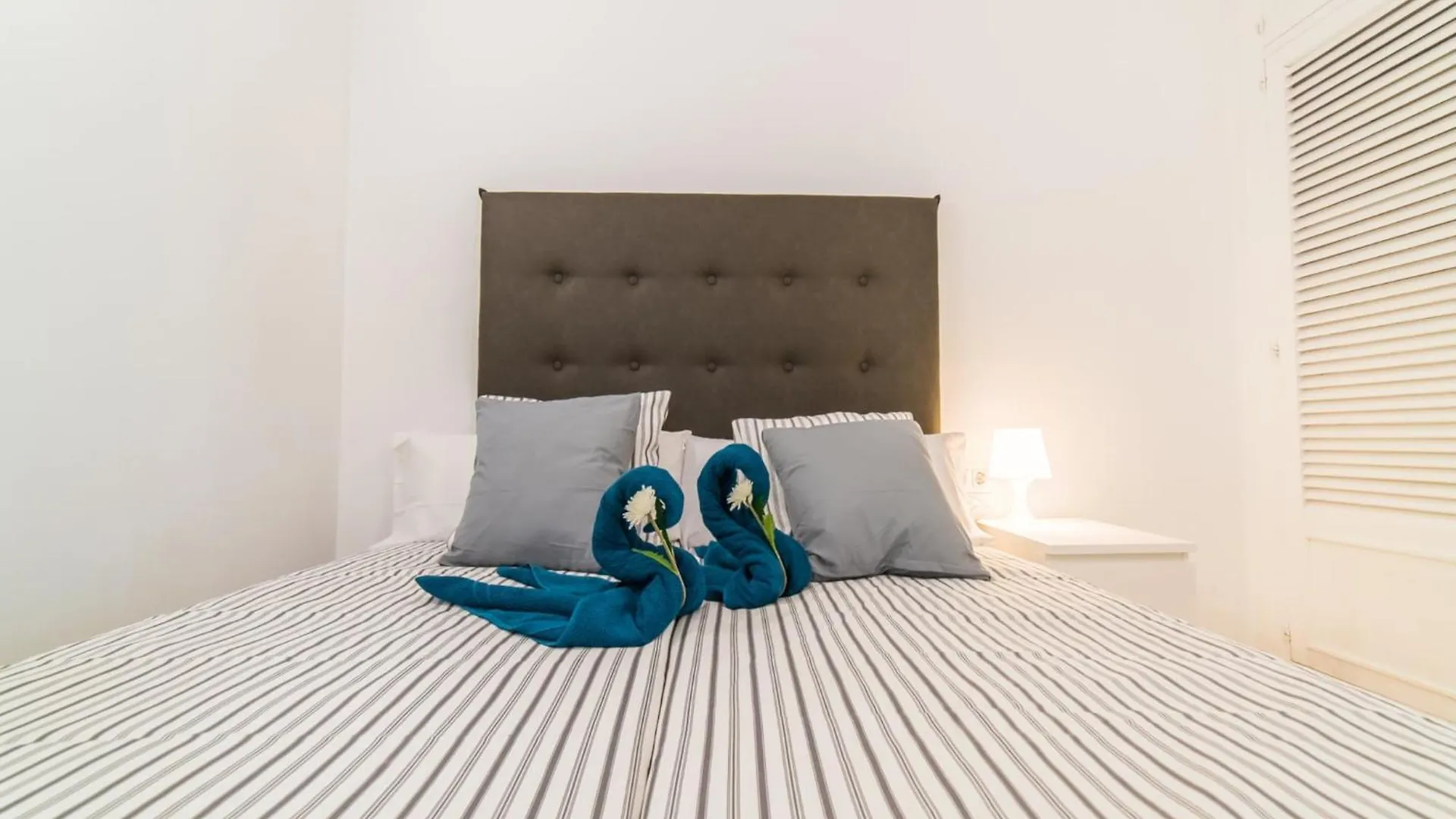 אלקודיה Fantastic Apartment With Sea View ספרד