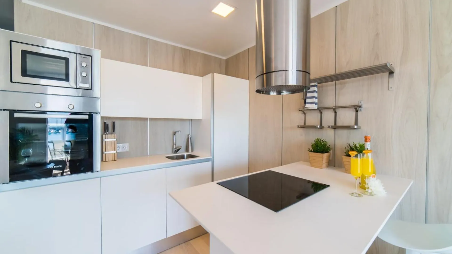 Fantastic Apartment With Sea View アルクディア 0*,